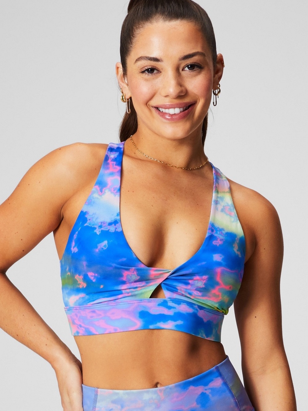 Fabletics Oasis Twist Medium Impact Sports Bra